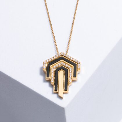 Light large necklace