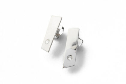 Distance Small Earings